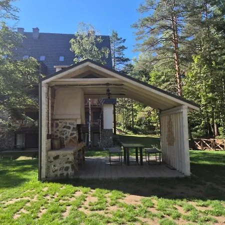 Forest Rest Apartment *